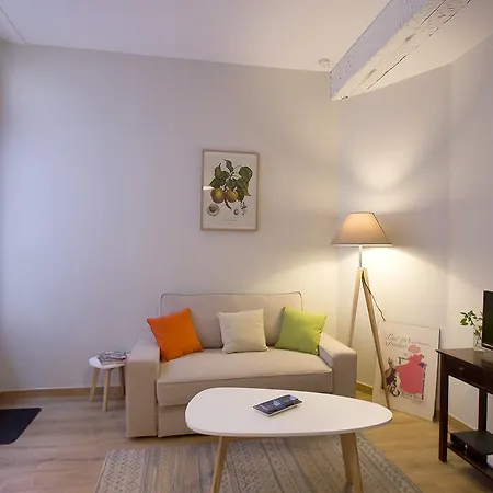 L'esquile By Cocoonr *