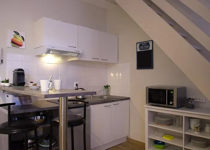 L'esquile By Cocoonr *