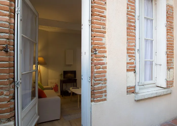 L'esquile By Cocoonr Apartment